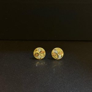 18karat Gold Earring 1.7grams