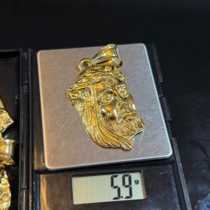 5.9gram of 18karat Gold  Jesus pendant