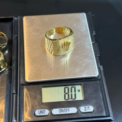 8.0 GRAM OF 18 KARAT GOLD ROLEX RING