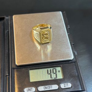 18KARATS PURE GOLD FASHION RING