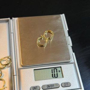 18KARAT HOOP EARRING