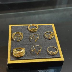 18KARAT FEMALE RINGS