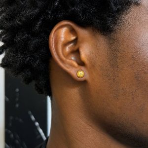 1.3 GRAMS OF 21KARAT GOLD EARRING