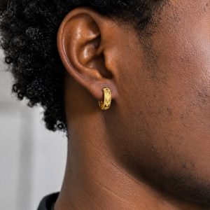 1.8 GRAMS OF 21KARAT GOLD EARRING