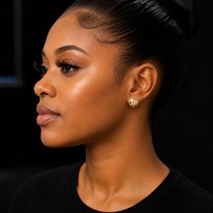 2GRAMS OF 18KARAT GOLD EARRING