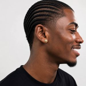 1.2 GRAMS OF 18KARAT GOLD EARRING