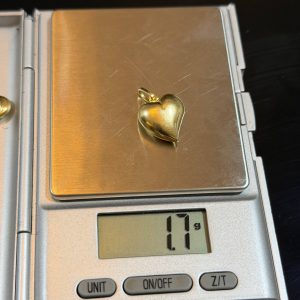 1.7 GRAMS OF 18KARAT HEART PENDANT