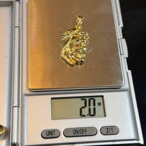 2.0 GRAMS OF 18KARAT JESUS PENDANT